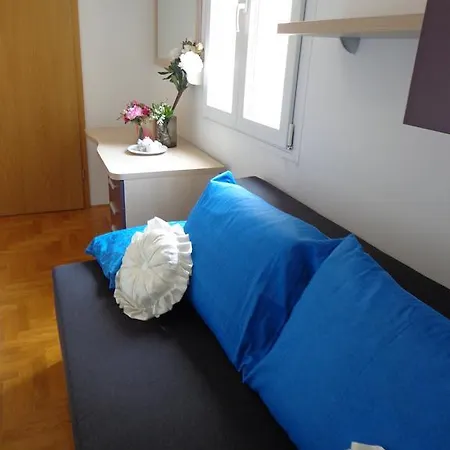 Diana Apartment Split